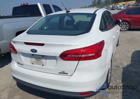 2016 Ford Focus Se z USA, uszkodzony, nr VIN 1FADP3F23GL320287